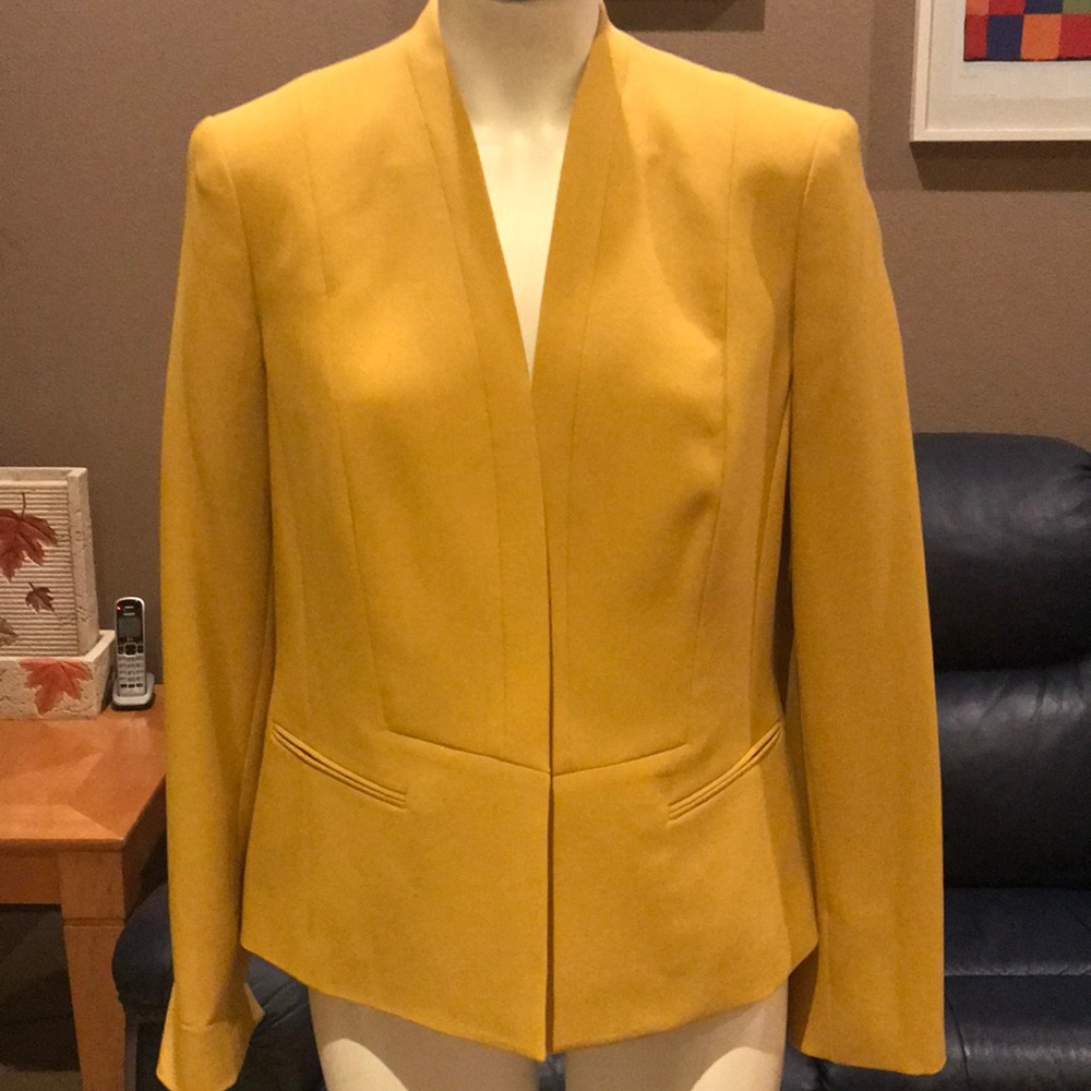 Kasper Gold Suit Jacket